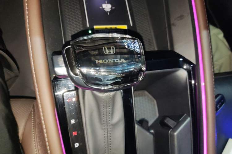 Used Honda Inspire 2023 260TURBO Elite Edition Gear Lever