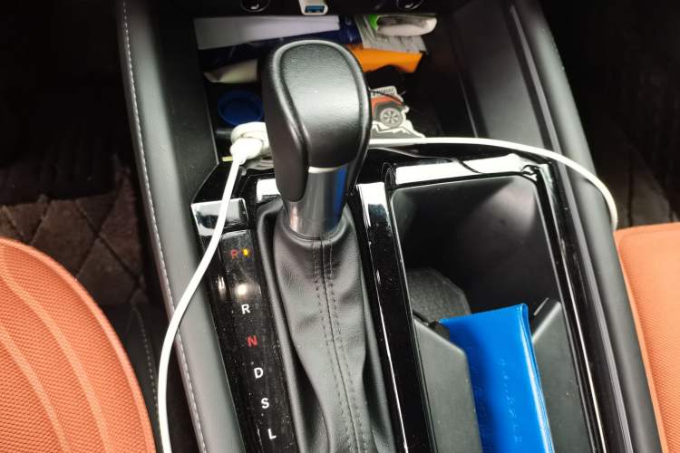 Used Honda Inspire 2023 260TURBO Elegant Edition Gear Lever