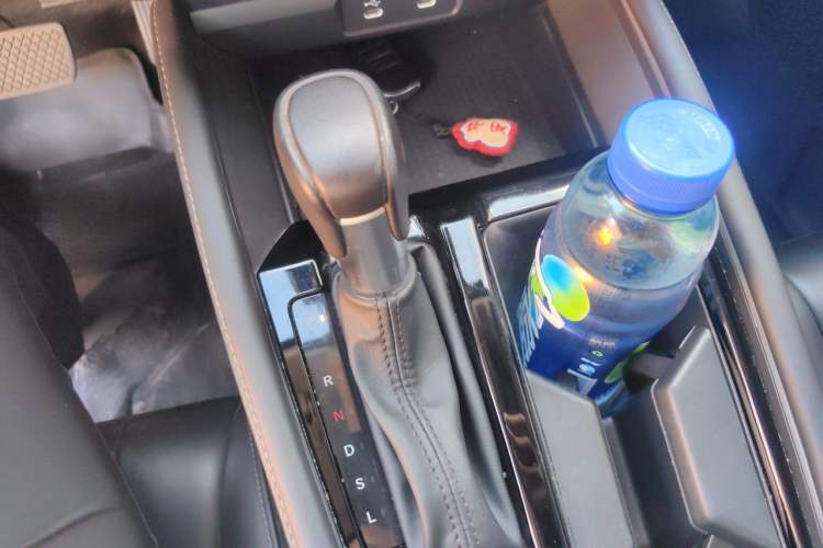 Used Honda Inspire 2023 260TURBO Deluxe Edition Gear Lever