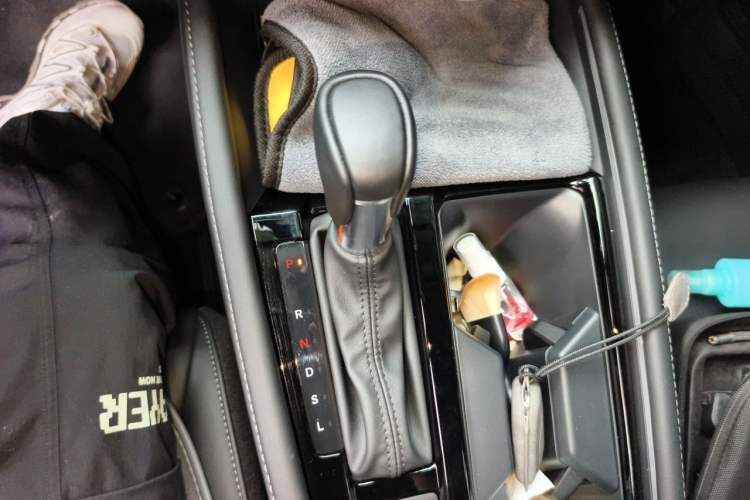 Used Honda Inspire 2023 260TURBO Elegant Edition Gear Lever