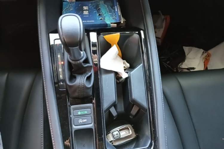 Used Honda Inspire 2023 260TURBO Deluxe Edition Gear Lever