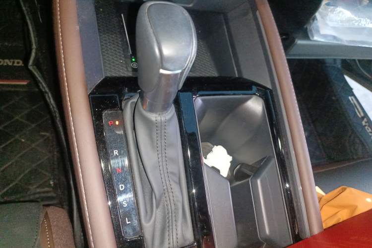 Used Honda Inspire 2023 260TURBO Elite Edition Gear Lever