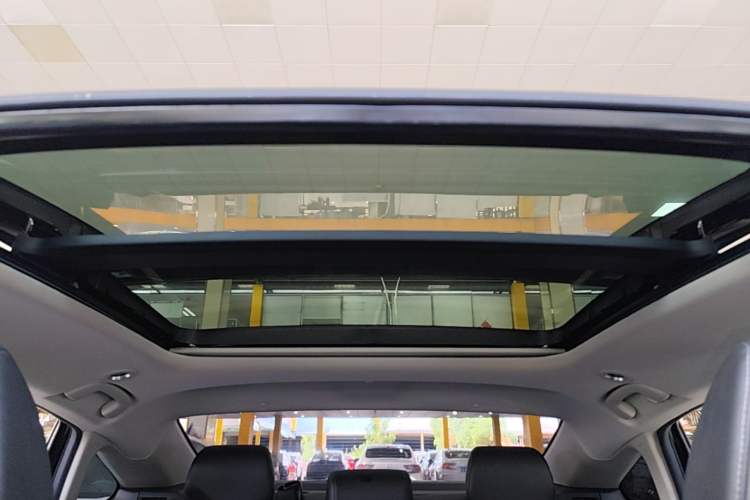 Used Honda Inspire 2023 260TURBO Elite Edition Headliner