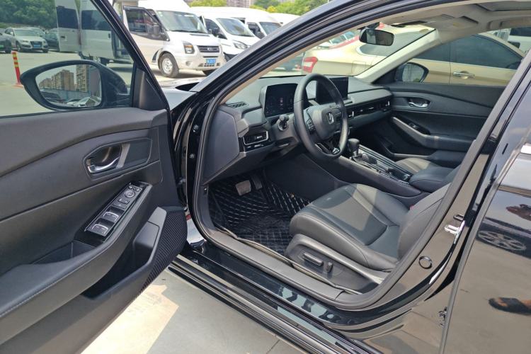 Used Honda Inspire 2023 260TURBO Elegant Edition Interior 1
