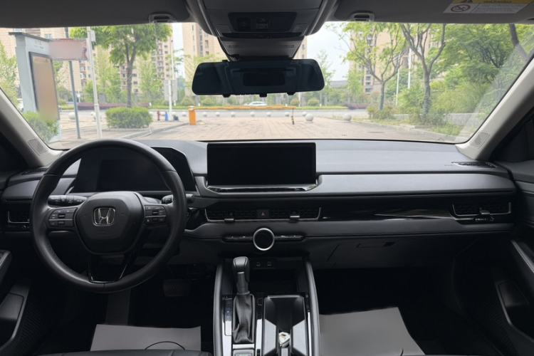 Used Honda Inspire 2023 260TURBO Deluxe Edition Interior 1