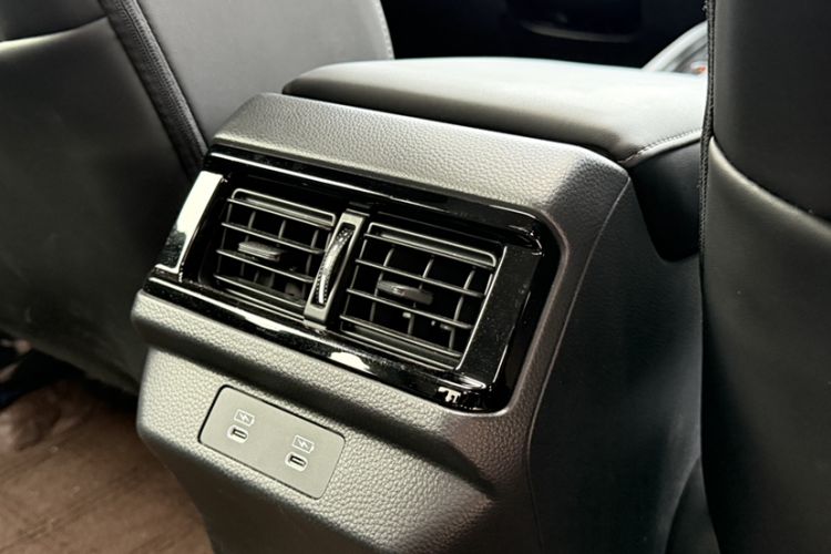 Used Honda Inspire 2023 260TURBO Elegant Edition Interior 10