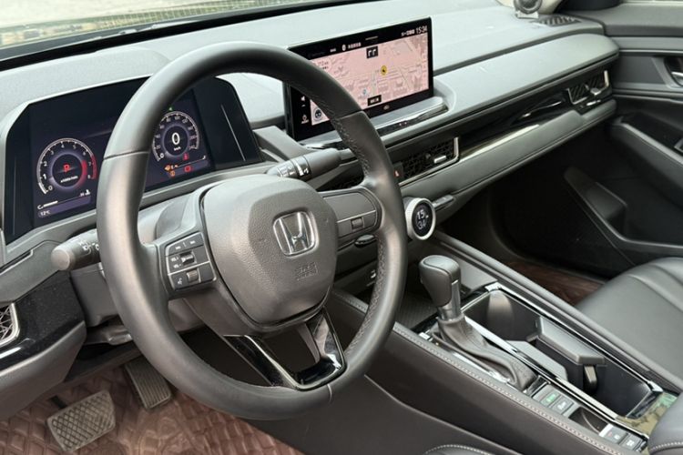 Used Honda Inspire 2023 260TURBO Elegant Edition Interior 11