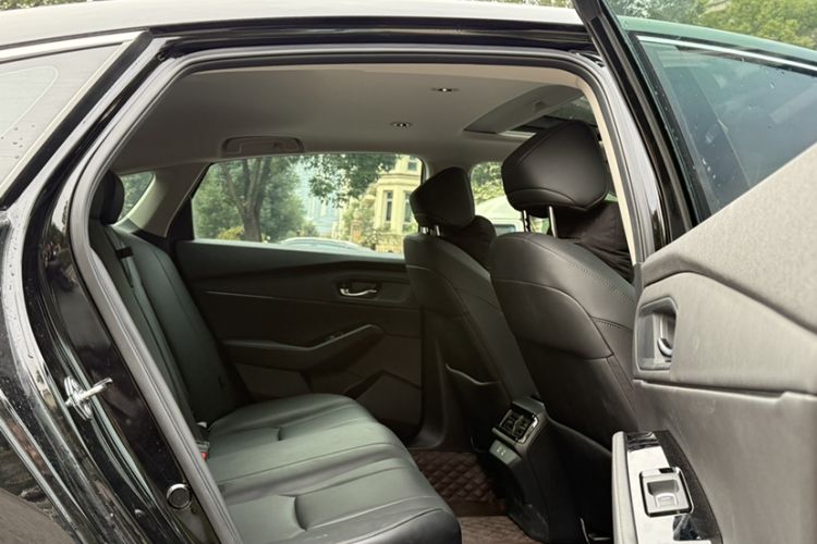 Used Honda Inspire 2023 260TURBO Elegant Edition Interior 12