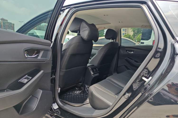 Used Honda Inspire 2023 260TURBO Elegant Edition Interior 2