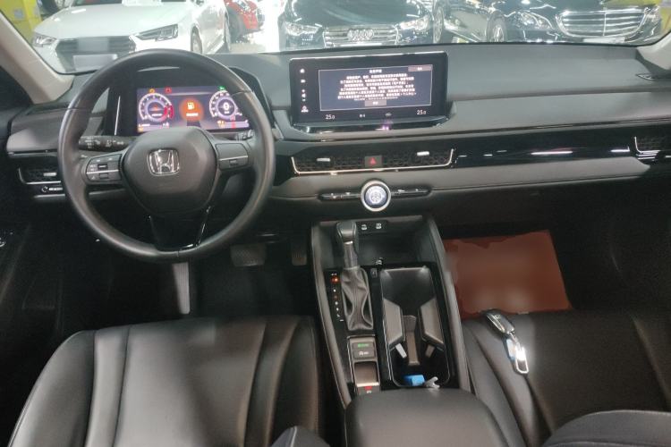 Used Honda Inspire 2023 260TURBO Elegant Edition Interior 2