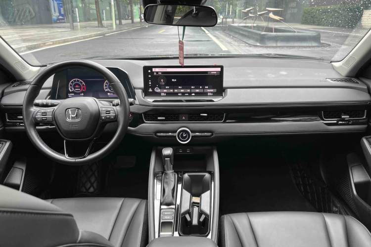 Used Honda Inspire 2023 260TURBO Deluxe Edition Interior 2