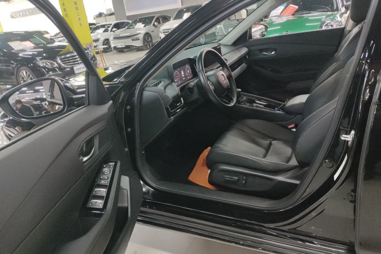 Used Honda Inspire 2023 260TURBO Elegant Edition Interior 3