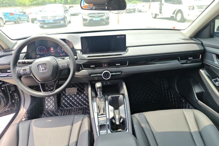 Used Honda Inspire 2023 260TURBO Elegant Edition Interior 4