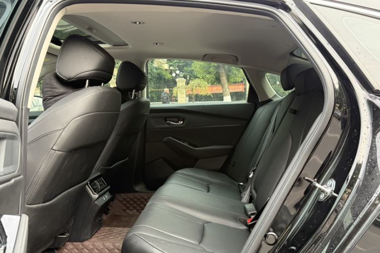 Used Honda Inspire 2023 260TURBO Elegant Edition Interior 5