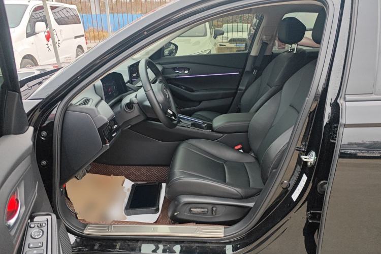 Used Honda Inspire 2023 260TURBO Deluxe Edition Left Front Seat