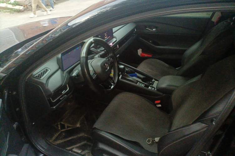 Used Honda Inspire 2023 260TURBO Deluxe Edition Left Front Seat