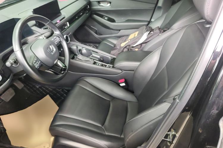 Used Honda Inspire 2023 260TURBO Deluxe Edition Left Front Seat