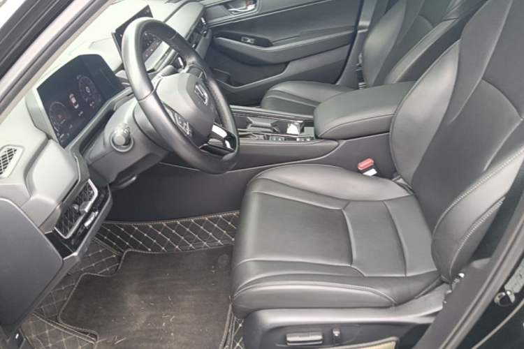 Used Honda Inspire 2023 260TURBO Elegant Edition Left Front Seat