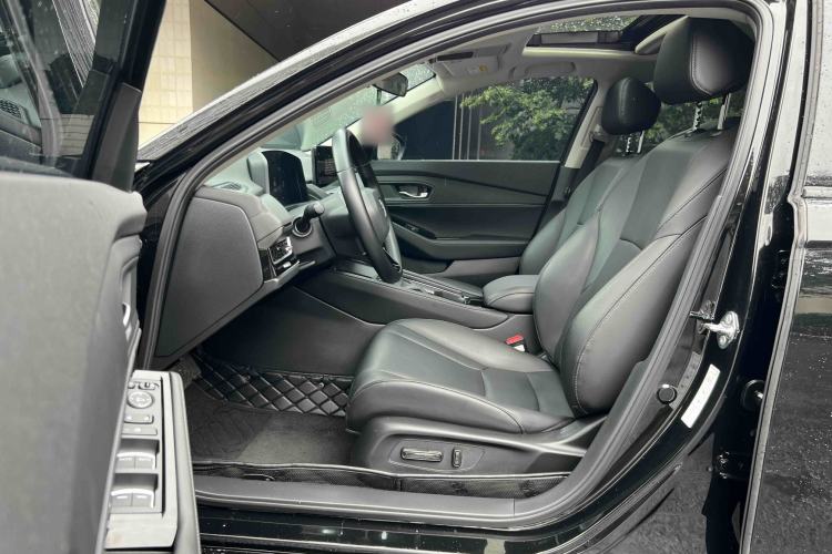 Used Honda Inspire 2023 260TURBO Deluxe Edition Left Front Seat