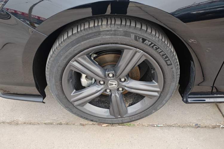 Used Honda Inspire 2023 260TURBO Deluxe Edition Left Front Wheel Hub