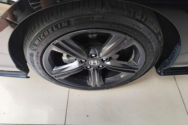 Used Honda Inspire 2023 260TURBO Deluxe Edition Left Front Wheel Hub