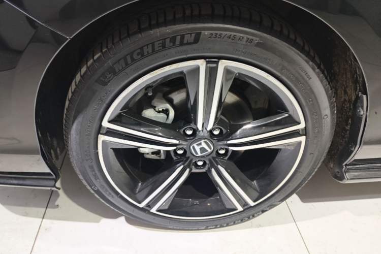 Used Honda Inspire 2023 260TURBO Elite Edition Left Front Wheel Hub