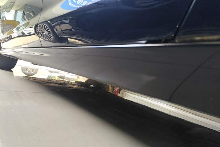 Used Honda Inspire 2023 260TURBO Deluxe Edition Left Side Sill