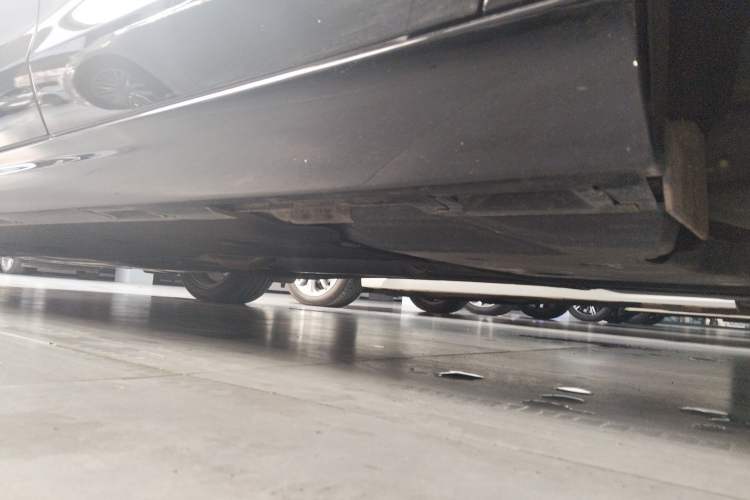 Used Honda Inspire 2023 260TURBO Elite Edition Left Side Sill