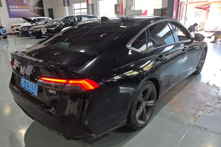 Used Honda Inspire 2023 260TURBO Deluxe Edition Rear Right 45 Deg