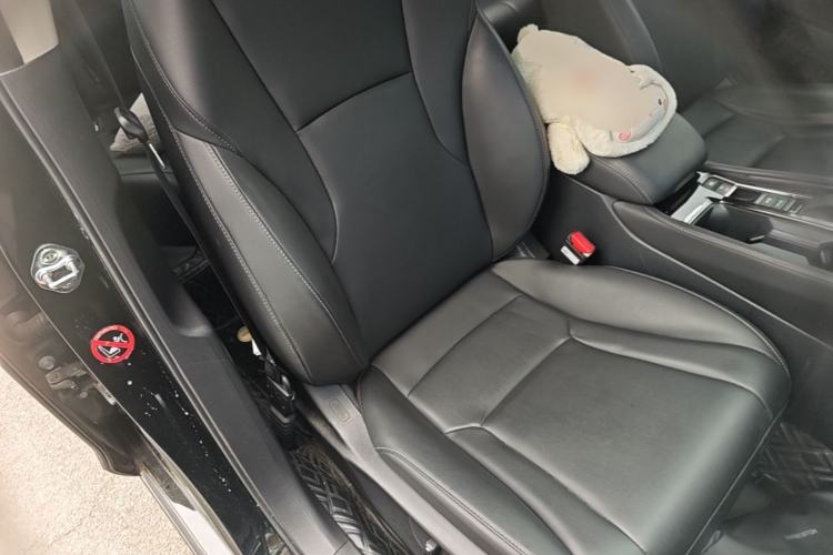 Used Honda Inspire 2023 260TURBO Deluxe Edition Right Front Seat