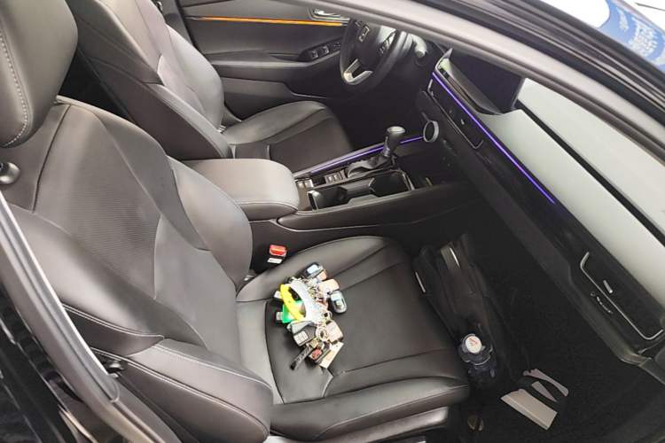 Used Honda Inspire 2023 260TURBO Elite Edition Right Front Seat