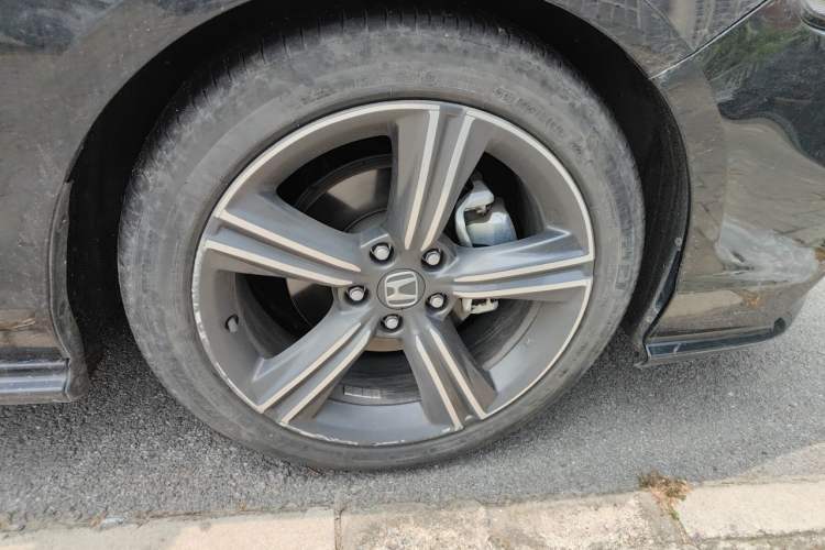 Used Honda Inspire 2023 260TURBO Deluxe Edition Right Front Wheel Hub