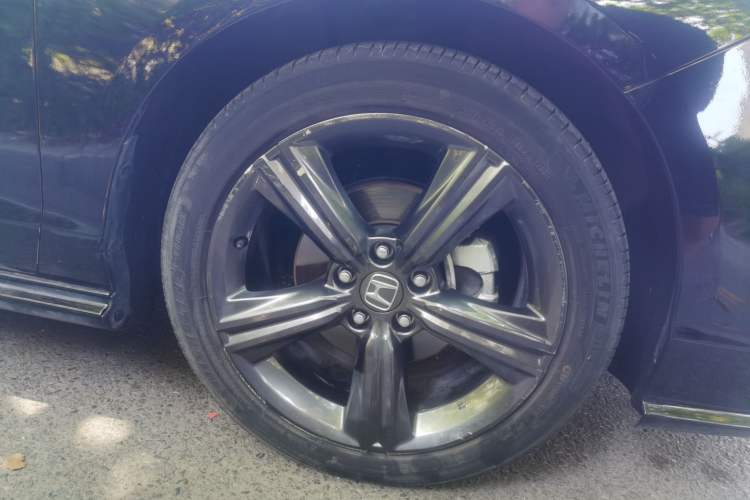 Used Honda Inspire 2023 260TURBO Deluxe Edition Right Front Wheel Hub
