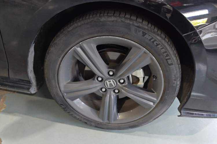 Used Honda Inspire 2023 260TURBO Deluxe Edition Right Front Wheel Hub