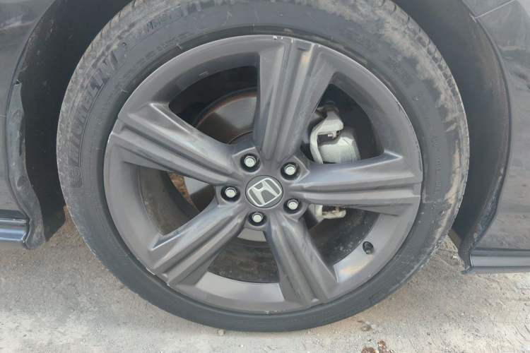 Used Honda Inspire 2023 260TURBO Deluxe Edition Right Front Wheel Hub