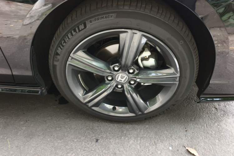 Used Honda Inspire 2023 260TURBO Elegant Edition Right Front Wheel Hub