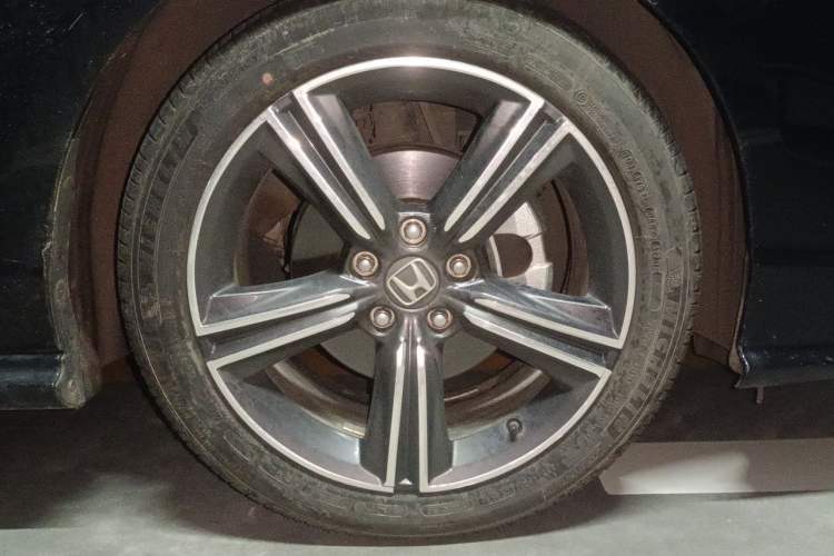 Used Honda Inspire 2023 260TURBO Elegant Edition Right Front Wheel Hub