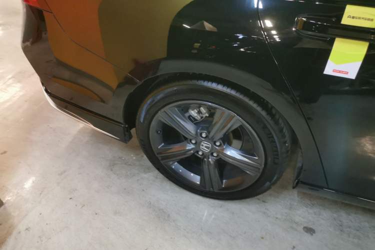 Used Honda Inspire 2023 260TURBO Deluxe Edition Right Rear Wheel Hub