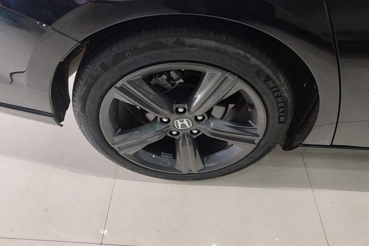 Used Honda Inspire 2023 260TURBO Deluxe Edition Right Rear Wheel Hub