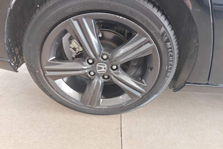 Used Honda Inspire 2023 260TURBO Elegant Edition Right Rear Wheel Hub