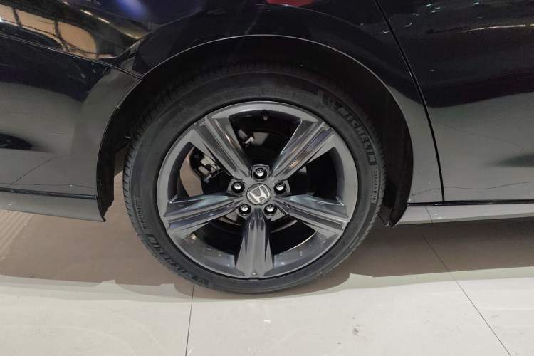 Used Honda Inspire 2023 260TURBO Elegant Edition Right Rear Wheel Hub