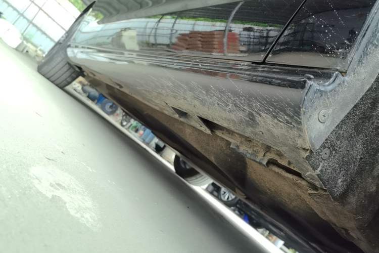Used Honda Inspire 2023 260TURBO Deluxe Edition Right Side Sill