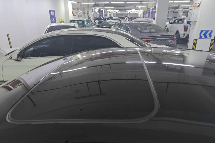 Used Honda Inspire 2023 260TURBO Deluxe Edition Roof