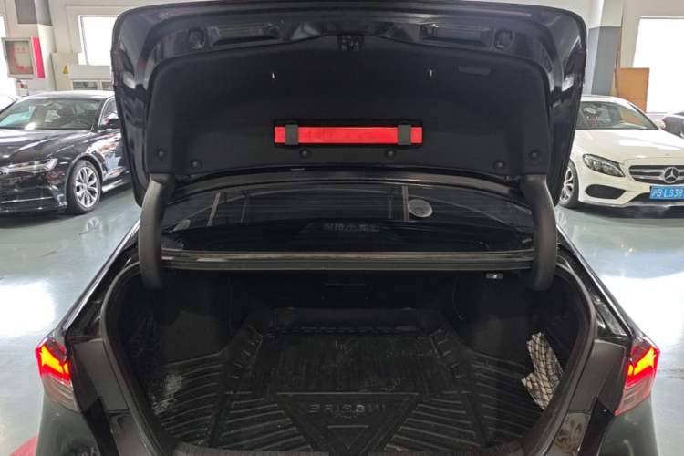 Used Honda Inspire 2023 260TURBO Deluxe Edition Trunk