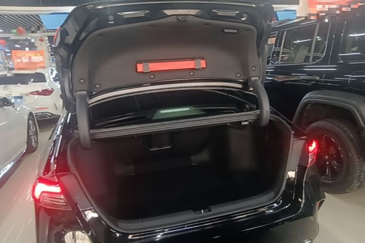 Used Honda Inspire 2023 260TURBO Elegant Edition Trunk