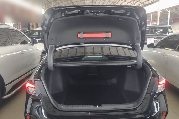 Used Honda Inspire 2023 260TURBO Elegant Edition Trunk