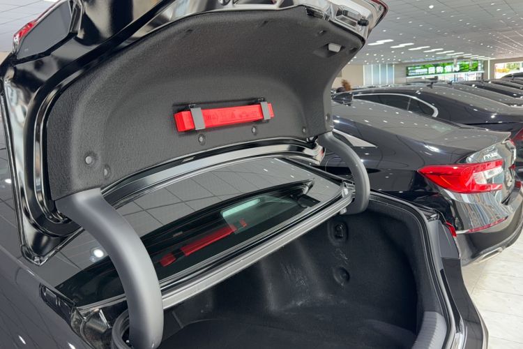 Used Honda Inspire 2023 260TURBO Deluxe Edition Trunk