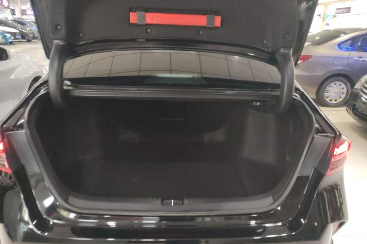 Used Honda Inspire 2023 260TURBO Elegant Edition Trunk