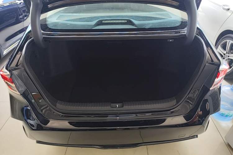 Used Honda Inspire 2023 260TURBO Deluxe Edition Trunk