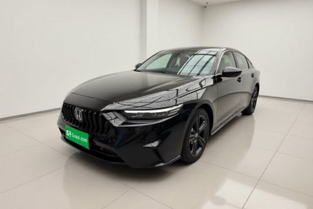 Ojetý Honda Inspire 2023 260TURBO Deluxe Edition